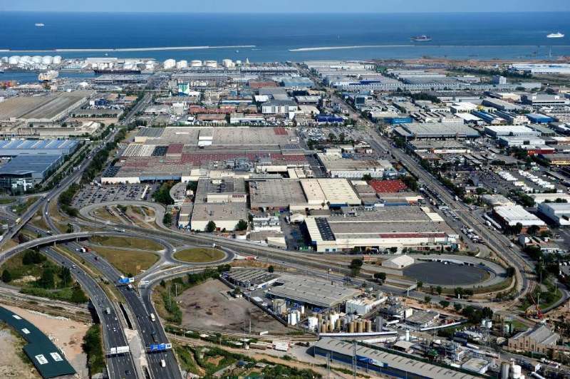 Vista aèria de la fàbrica de Nissan a la Zona Franca